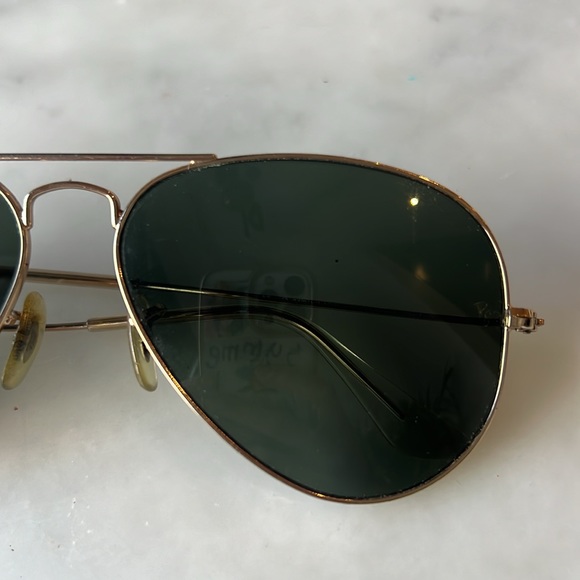 Ray-Ban Gold Aviator Sunglasses - Picture 3 of 6